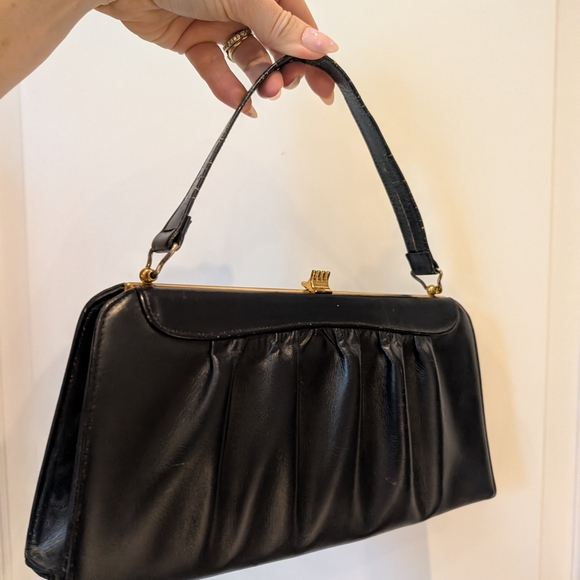 Vintage Black Leather Handbag With Gold Clasp - Picture 2 of 9